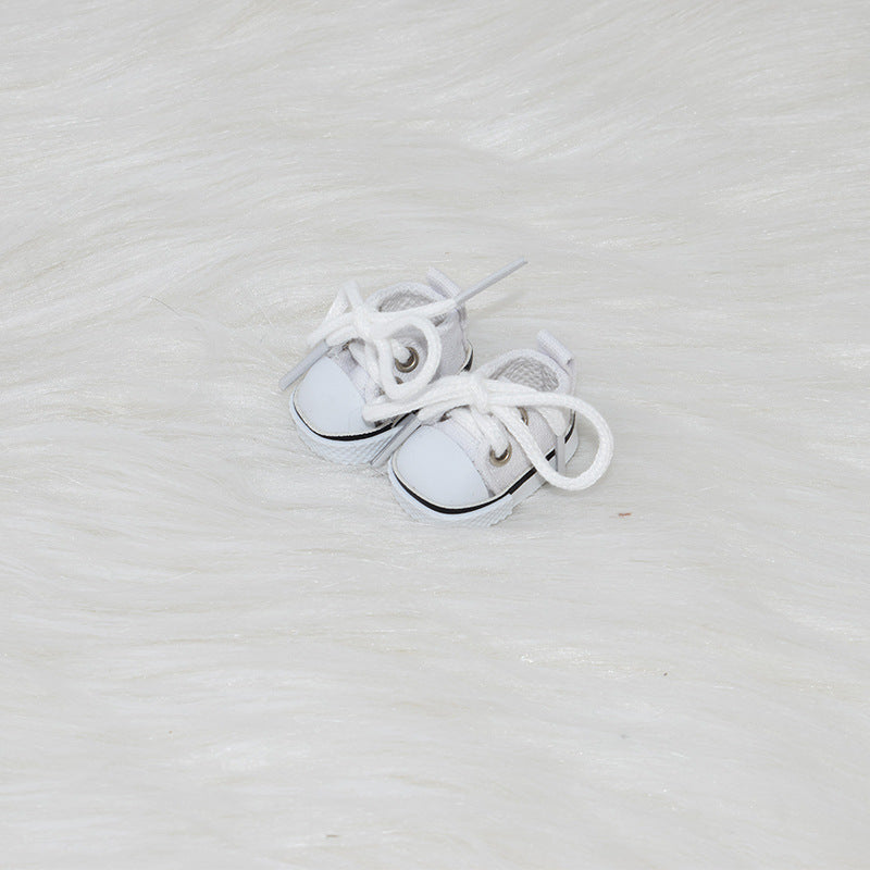 17cm Labubu shoes- Trendy and vibrant casual canvas